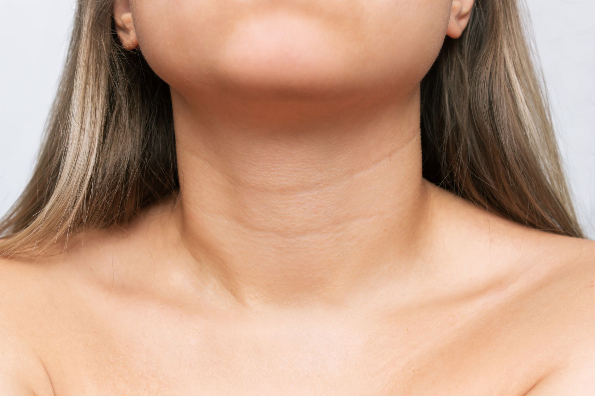 Halsstraffung mit Botox – Straffer Hals ohne Operation